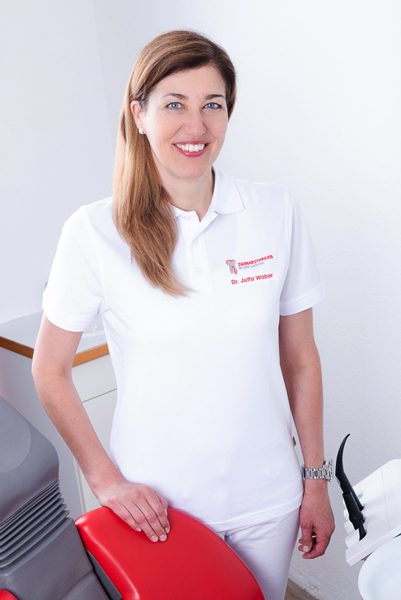 Porträt von Dr. Jutta Waber